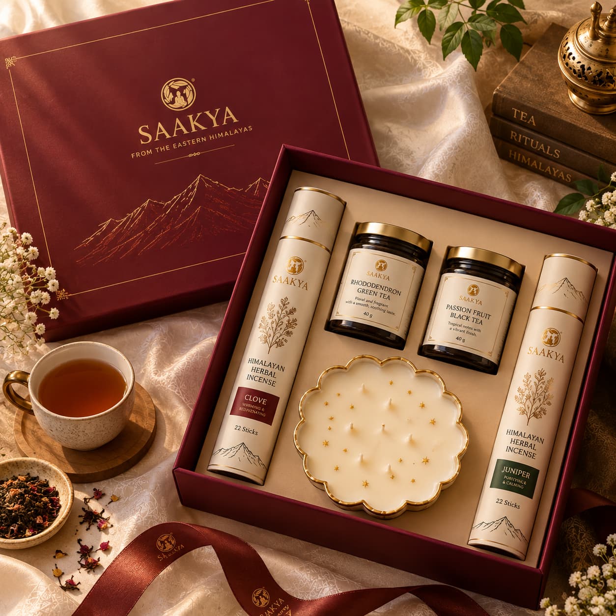 Saakya Himalayan Glow Gift Box with Darjeeling tea, herbal incense and lotus candle